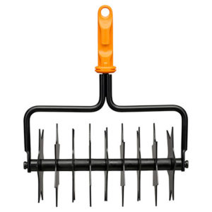 Аератор Fiskars OneClick (1080688)