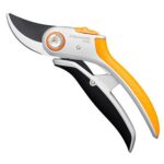 Секатор плоскостной цельнометаллический с рычажным приводом Fiskars Plus PowerLever P751 (1057172)