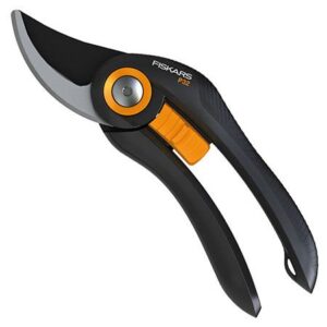 Секатор плоскостной Fiskars Solid P32 (111180)